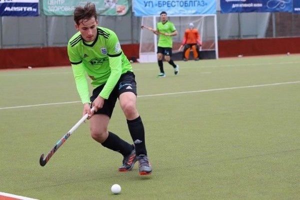 Брестский «Строитель» продолжает лидировать в мужском чемпионате Беларуси по хоккею на траве