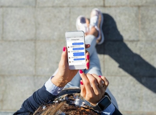 «Почему мой бывший следит за мной в социальных сетях» «Почему мой бывший следит за мной в социальных сетях»