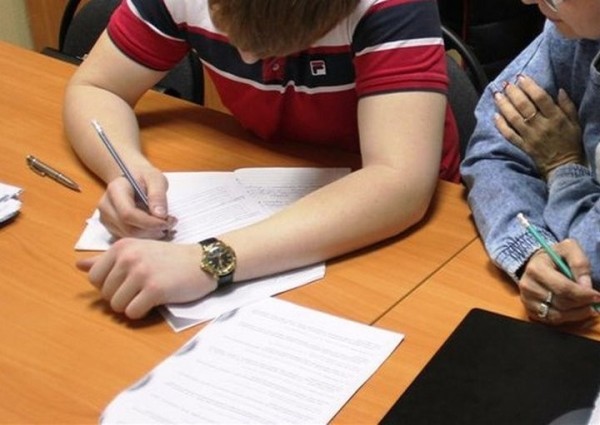 Можно ли быть репетитором и учителем? В Беларуси введут комиссии по «конфликту интересов педработника»