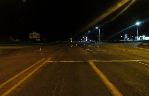 Пьяный водитель на скорости 157 км/ч насмерть сбил велосипедиста и поджег свое авто Пьяный водитель на скорости 157 км/ч насмерть сбил велосипедиста и поджег свое авто