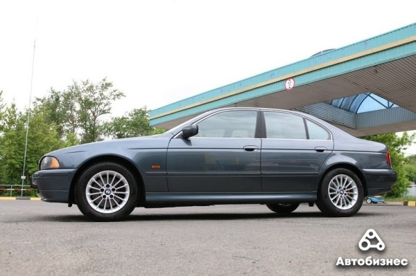 Символы эпохи. Топ-10 любимых авто для пригона из прошлого Символы эпохи. Топ-10 любимых авто для пригона из прошлого