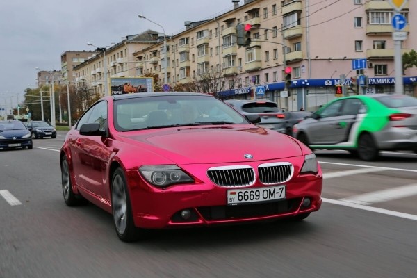 Минская «Барби» на розовом BMW 6-series: «Плёнка обошлась в $1 000, и я ждала её месяц»