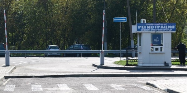 Если вы планируете ехать в Польшу на машине, то делать это надо сейчас. Ситуация на границе