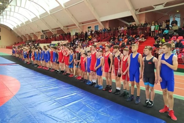 В Бресте прошел XIV межгосударственный турнир по вольной и греко-римской борьбе