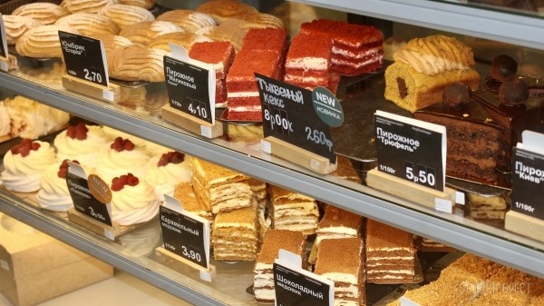 Будешь булочку? Еще бы! Брестская сеть пекарен-кондитерских предлагает вкуснейшую выпечку собственного производства, перед которой невозможно устоять Будешь булочку? Еще бы! Брестская сеть пекарен-кондитерских предлагает вкуснейшую выпечку собственного производства, перед которой невозможно устоять