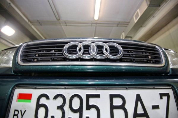 «Дедушка никого к машине не подпускал». История Audi A6 (С4), которая в семье белорусов уже 15 лет