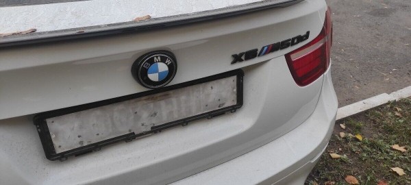 Белорус поставил BMW X6 на комиссию: «Накатали 250 км — и сломали!». Автохаус: «Клиент хочет конфликта»