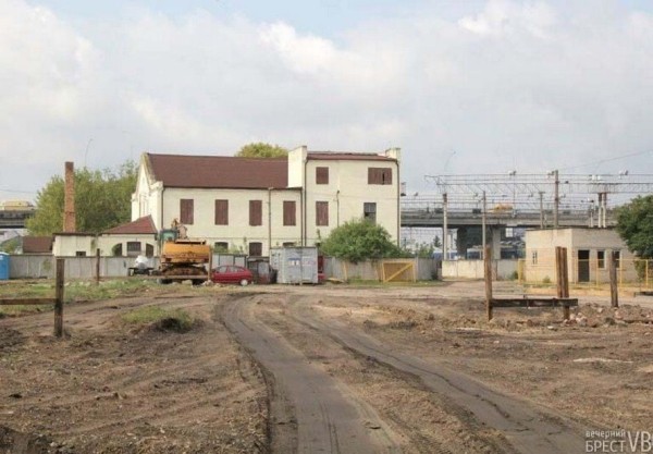 Назад в прошлое. Место, на котором построен новый автовокзал в Бресте
Назад в прошлое. Место, на котором построен новый автовокзал в Бресте