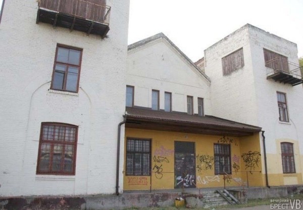 Назад в прошлое. Место, на котором построен новый автовокзал в Бресте
Назад в прошлое. Место, на котором построен новый автовокзал в Бресте