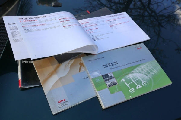 «Дедушка никого к машине не подпускал». История Audi A6 (С4), которая в семье белорусов уже 15 лет