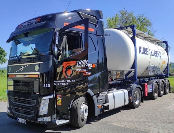 Наташа рулит. Откровения дальнобойщицы из Беларуси о буднях «неженской» профессии