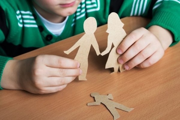 В Беларуси семейную пару лишили родительских прав в отношении 14-летнего сына. Подробности В Беларуси семейную пару лишили родительских прав в отношении 14-летнего сына. Подробности