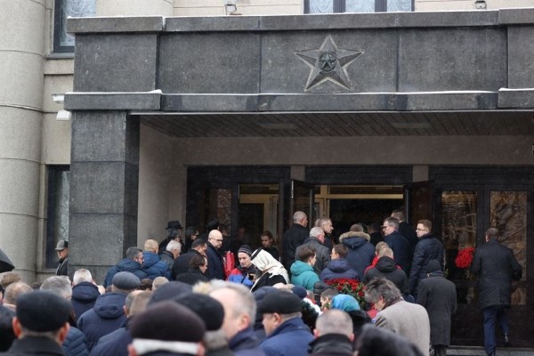 Церемония прощания с Владимиром Макеем