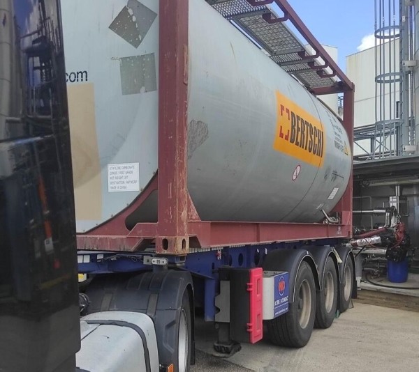 Наташа рулит. Откровения дальнобойщицы из Беларуси о буднях «неженской» профессии