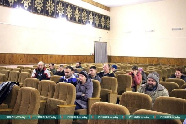 Как в ОАО «Лопатино» решается проблема пьянства и алкоголизма среди работников (Брестская область) Как в ОАО «Лопатино» решается проблема пьянства и алкоголизма среди работников (Брестская область)