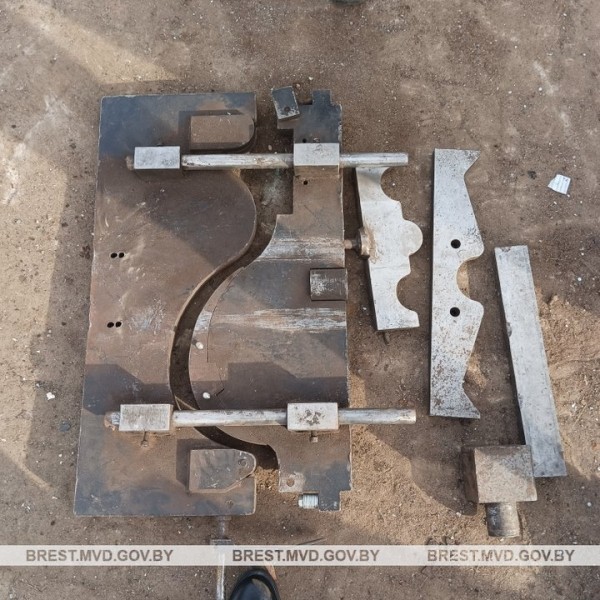 В Брестской области у предпринимателя похитили матрицу для металла стоимостью 1 860 рублей В Брестской области у предпринимателя похитили матрицу для металла стоимостью 1 860 рублей