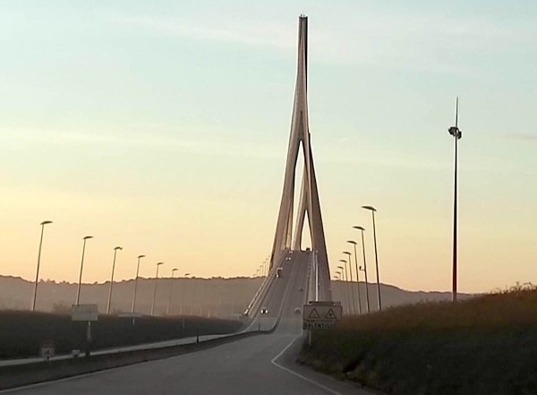 Наташа рулит. Откровения дальнобойщицы из Беларуси о буднях «неженской» профессии