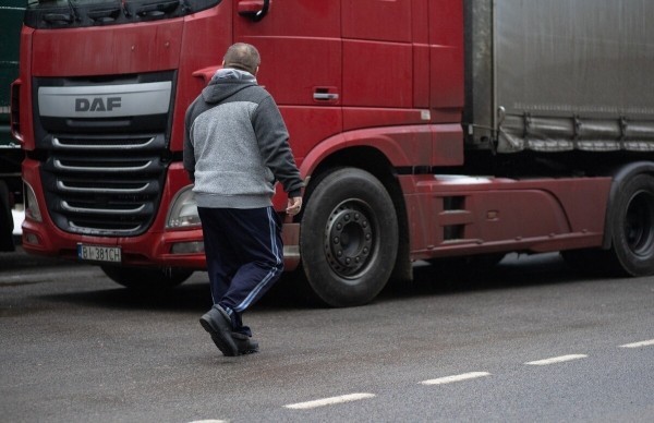 «Стою с осени». Водители о ситуации на границе «Стою с осени». Водители о ситуации на границе