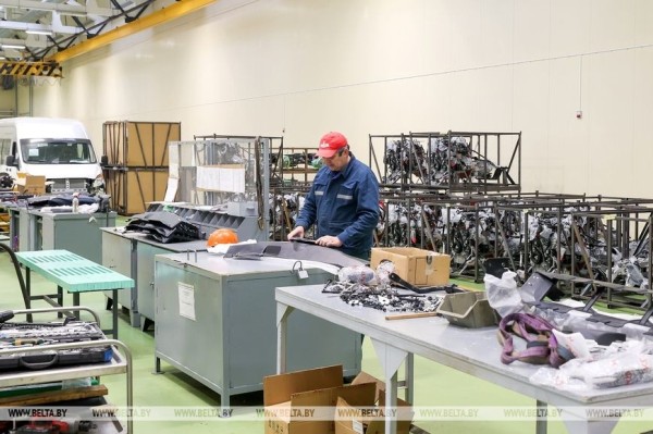 В Бресте дали старт белорусско-российскому проекту по сборке спецавтомобилей