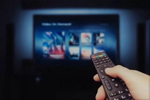 Что покажут по ТВ в новогоднюю ночь