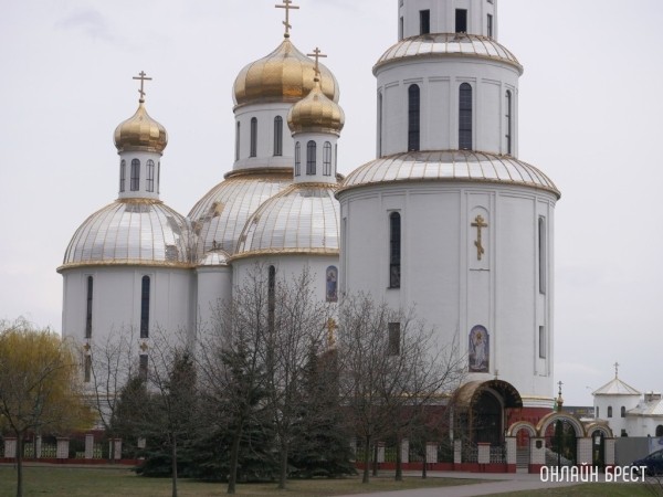 Расписание праздничных рождественских богослужений в храмах Бреста Расписание праздничных рождественских богослужений в храмах Бреста