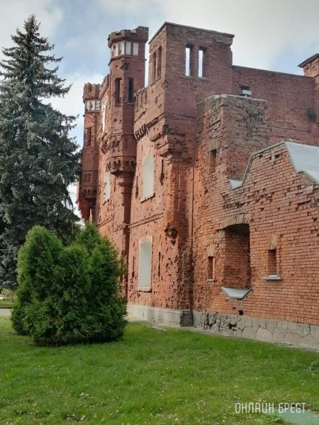 Школьники могут бесплатно посещать музеи каждую последнюю среду месяца Школьники могут бесплатно посещать музеи каждую последнюю среду месяца