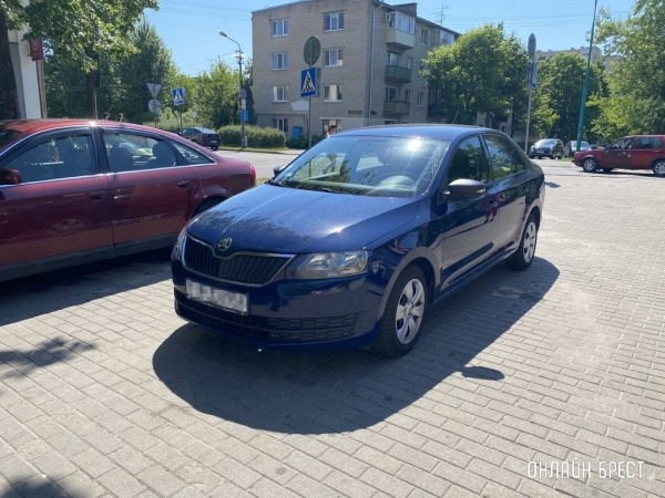 Час икс. Теперь продавать и покупать автомобили в автохаусах мы будем по-новому