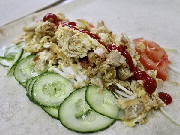 Готовим самую вкусную шаурму вместе с «Кебаб на болоте» в Бресте Готовим самую вкусную шаурму вместе с «Кебаб на болоте» в Бресте