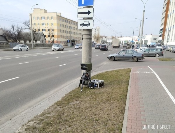 Машина служебная, а за нарушения наказывают водителя-работника? Разбираемся