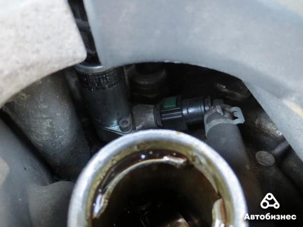 «Не поможешь себе сам – никто не поможет». История ремонта мотора, от которого отказались СТО и «гаражники»