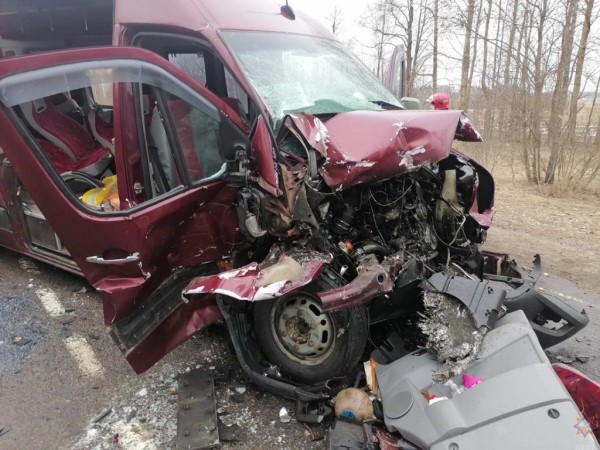 Маршрутка с пассажирами попала в аварию под Бобруйском