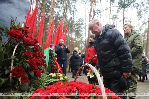 В Бресте прошел митинг, посвященный Дню памяти воинов-интернационалистов и 34-й годовщине вывода советских войск из Афганистана