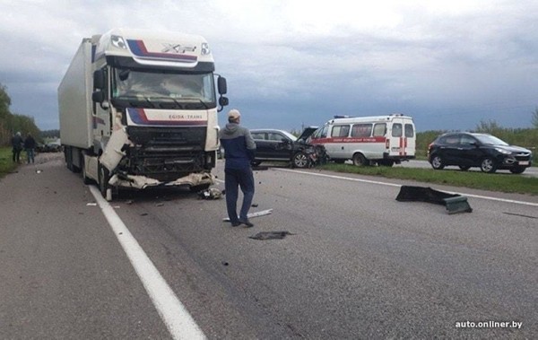 ДТП с маршруткой — самое крупное в истории современной Беларуси. Вспоминаем автокатастрофы прошлого ДТП с маршруткой — самое крупное в истории современной Беларуси. Вспоминаем автокатастрофы прошлого