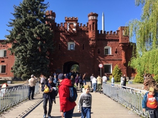 Какие мероприятия пройдут в Бресте ко Дню защитников Отечества Какие мероприятия пройдут в Бресте ко Дню защитников Отечества