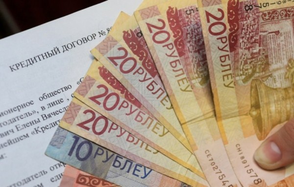 Кто берет больше всего займов в Беларуси? Нацбанк подготовил портрет кредитополучателя