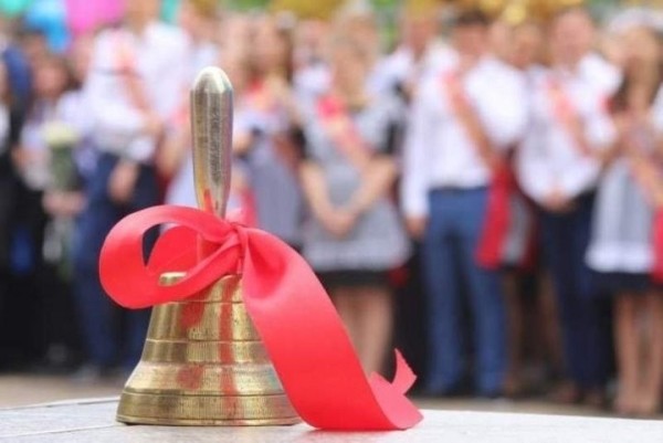 22-летний белорус заключал договоры на проведение выпускных, обманув 350 студентов