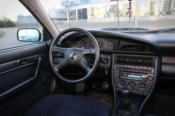 «Купил за $2 250 и горя не знаю!». Белорус о владении Audi 100 (C4) выпуска 1993 года «Купил за $2 250 и горя не знаю!». Белорус о владении Audi 100 (C4) выпуска 1993 года