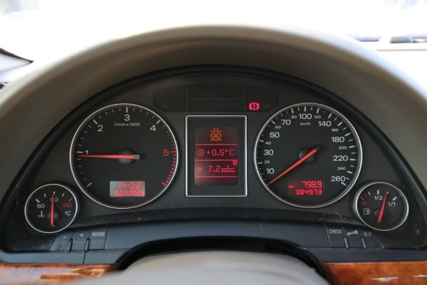 «Когда-то заплатил за машину 8 100 евро, а ей и сносу нет!». Белорус решился показать «живую» Audi A4 (B6) 1.9 TDI