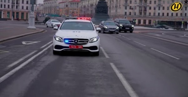 Мощнее и быстрее, чем другие авто МВД. «Стрела» показала технику из своего автопарка