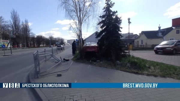 В Бресте пьяный водитель совершил ДТП
