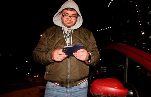 «Оплатил два билета, и у меня снялись все деньги». Как белоруса обманули мошенники на сайте знакомств