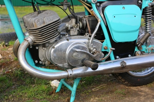 Новый &laquo;Иж&raquo; из советской коробки. Сколько же он сейчас стоит?