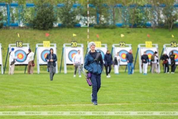 Сильнейшие лучники страны открыли сезон в Бресте