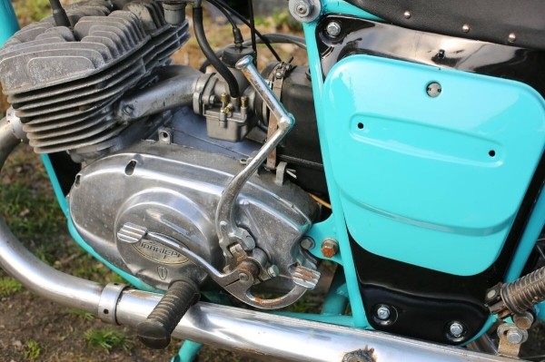 Новый &laquo;Иж&raquo; из советской коробки. Сколько же он сейчас стоит?