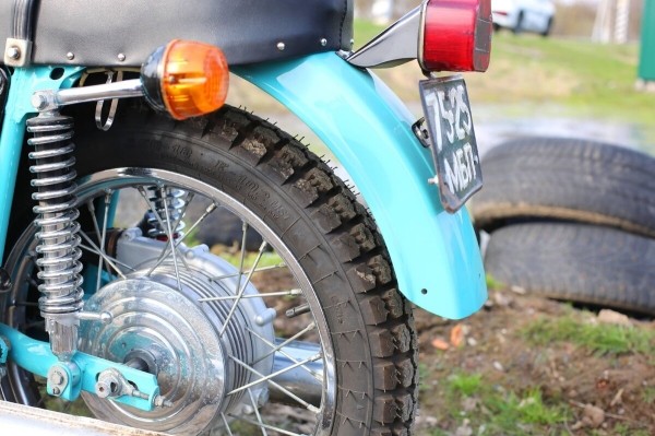 Новый &laquo;Иж&raquo; из советской коробки. Сколько же он сейчас стоит?