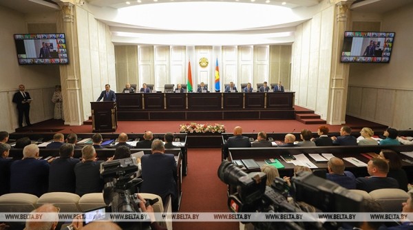 Обладателей почетного звания «Человек года» чествовали в Бресте