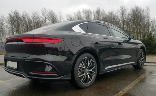 Как китайский электрокар за $60 тыс. пережил белорусскую зиму: опыт владельца авто Как китайский электрокар за $60 тыс. пережил белорусскую зиму: опыт владельца авто