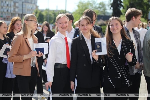 Централизованный экзамен в Бресте. Смотрите фоторепортаж