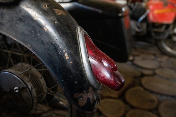 Легендарный тульский «Муравей» и венгерская «Паннония». Белорус собрал большую коллекцию советской мототехники