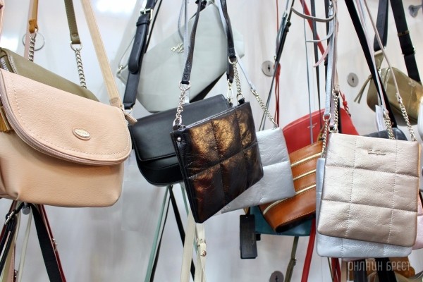 Вот что значит красивый шопинг! Большой фотообзор женской одежды «Mona Collection» в брестском ТЦ «Галерея Гранд» Вот что значит красивый шопинг! Большой фотообзор женской одежды «Mona Collection» в брестском ТЦ «Галерея Гранд»